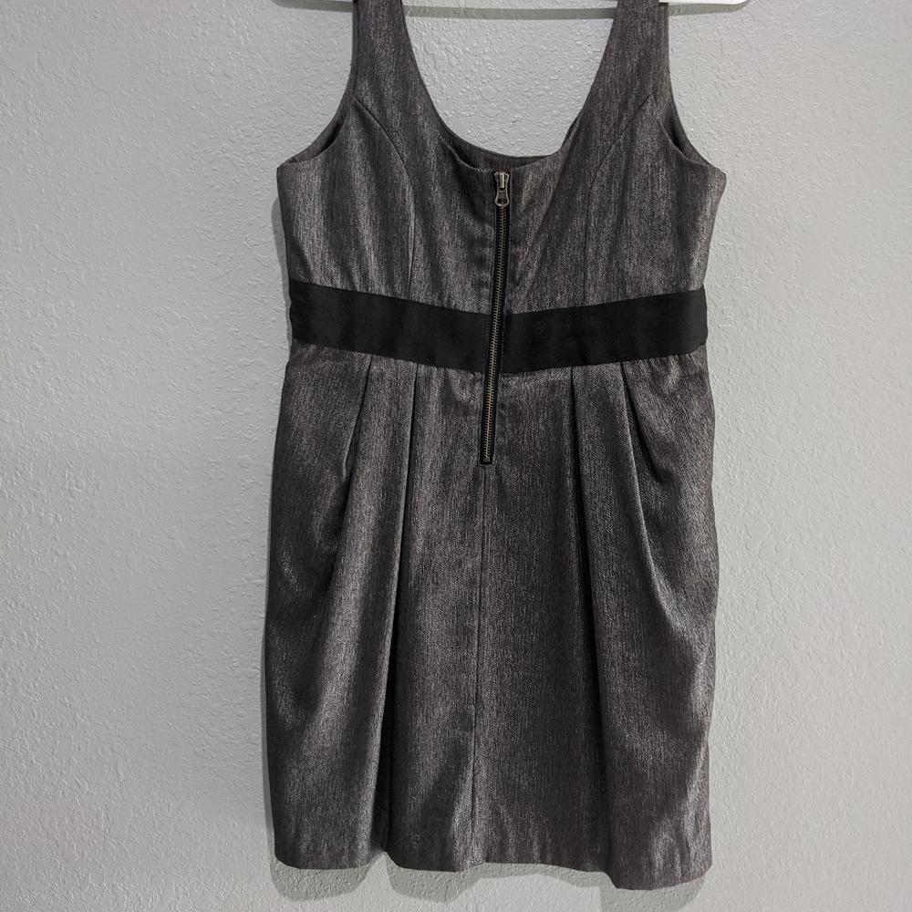 Dress - Picture 3 of 6